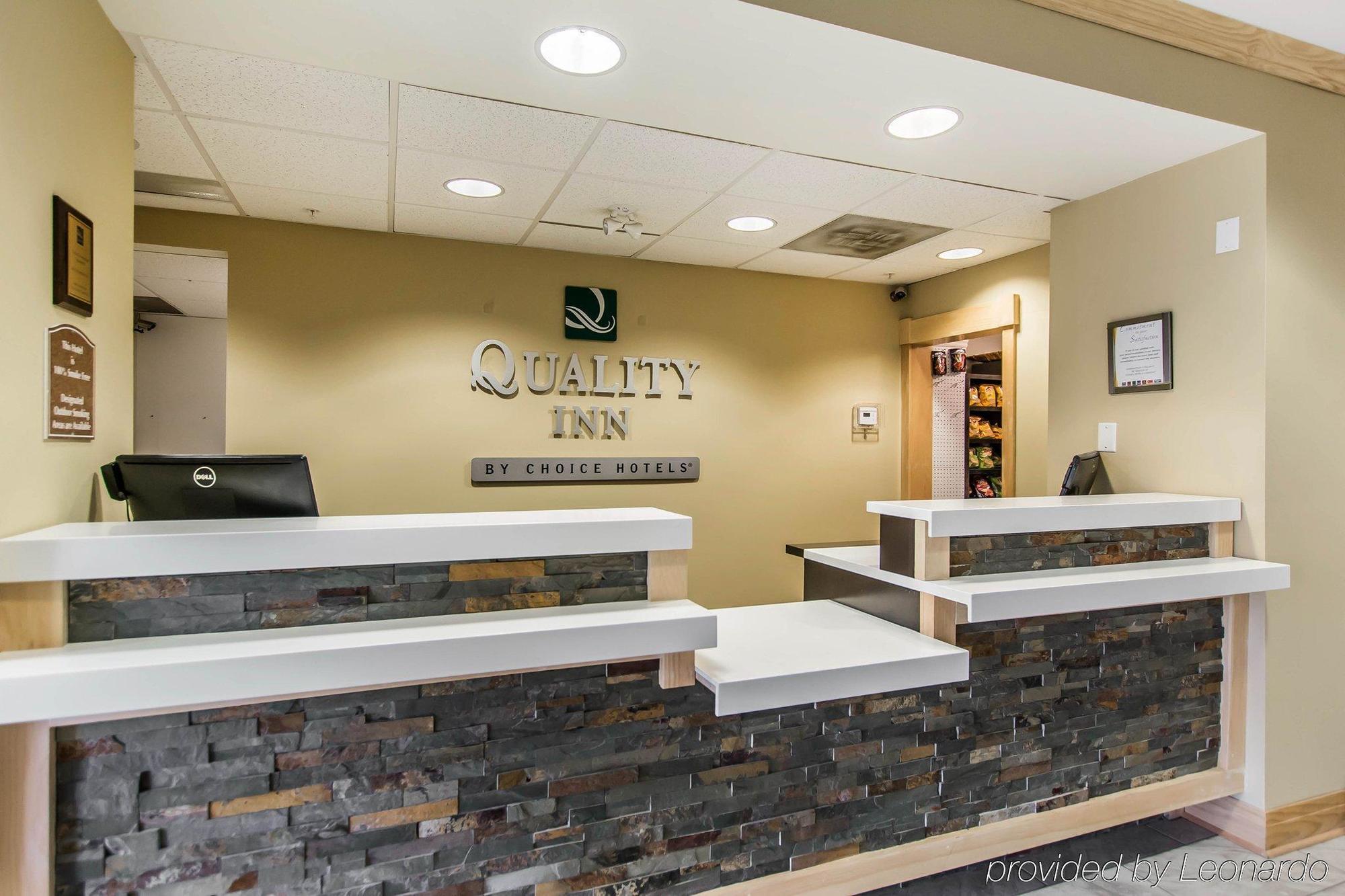 Quality 2* Moncton
